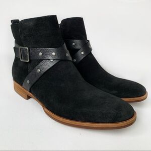 KORK-EASE Black Suede Booties!
